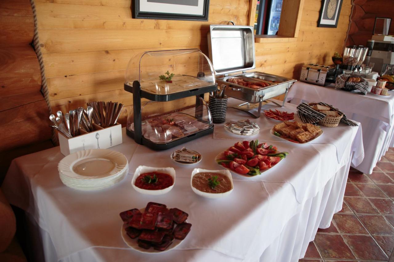 Szekelyfoeld Fogado Hotel Borzont Bagian luar foto