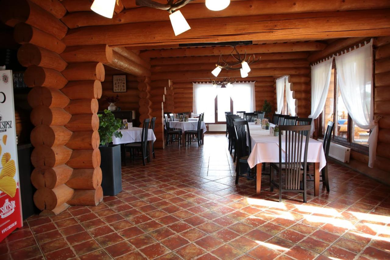 Szekelyfoeld Fogado Hotel Borzont Bagian luar foto